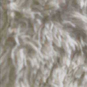 Meet your Posher, Janeka